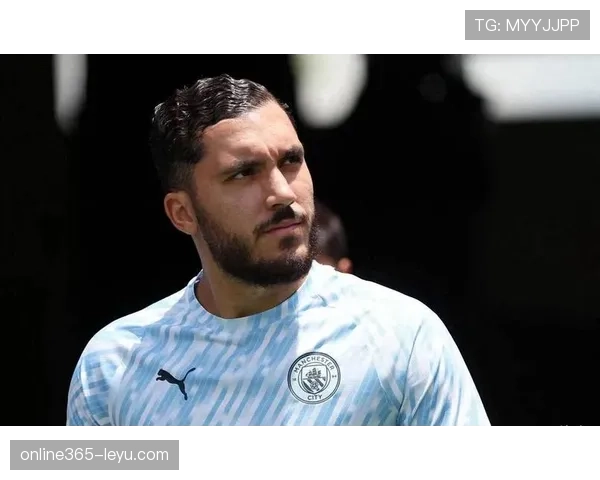 奥德加德：中场指挥官闪耀赛场，引领球队迈向新高度