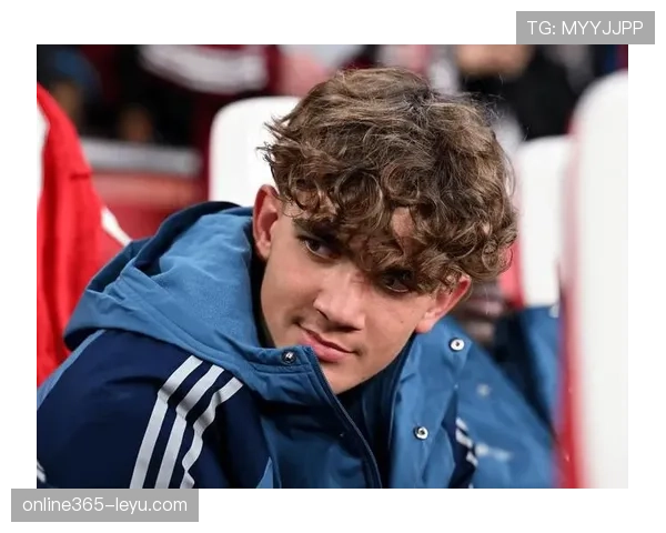 多明格斯闪耀英超,新星崛起助球队剑指冠军 多明格斯闪耀英超,新星崛起助球队剑指冠军