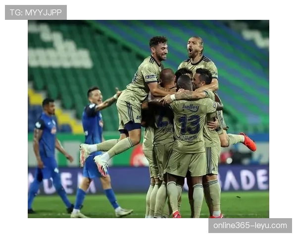 恰尔汗奥卢稳定发挥显领袖风范，助球队逆转取胜