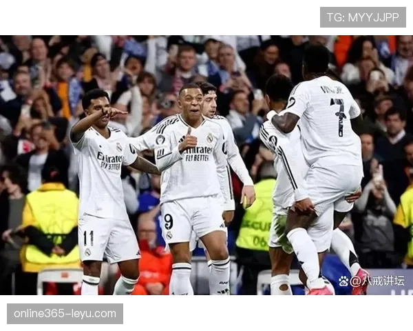 姆巴佩状态回暖，灵活多变引领球队新战术表现稳健