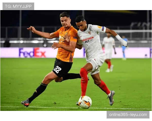 塞维利亚高压逼抢战术再升级，联赛防守表现稳健引关注