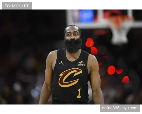 詹姆斯·哈登挡拆拉开空间提升得分效率明显超越生涯同期表现